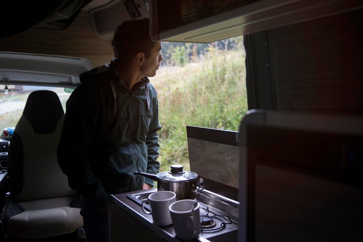 campervan kitchen